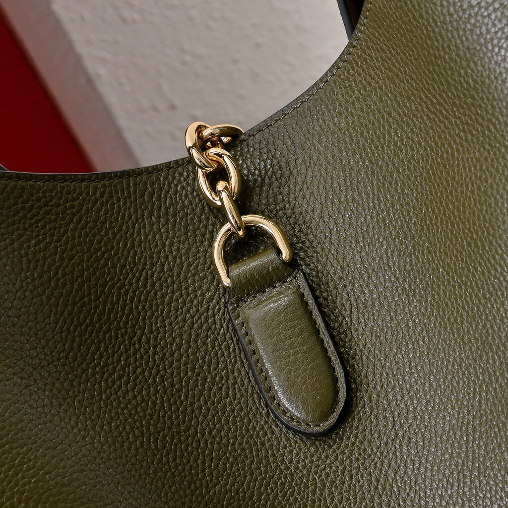 Gucci Softbit Large Shoulder Bag – 837466