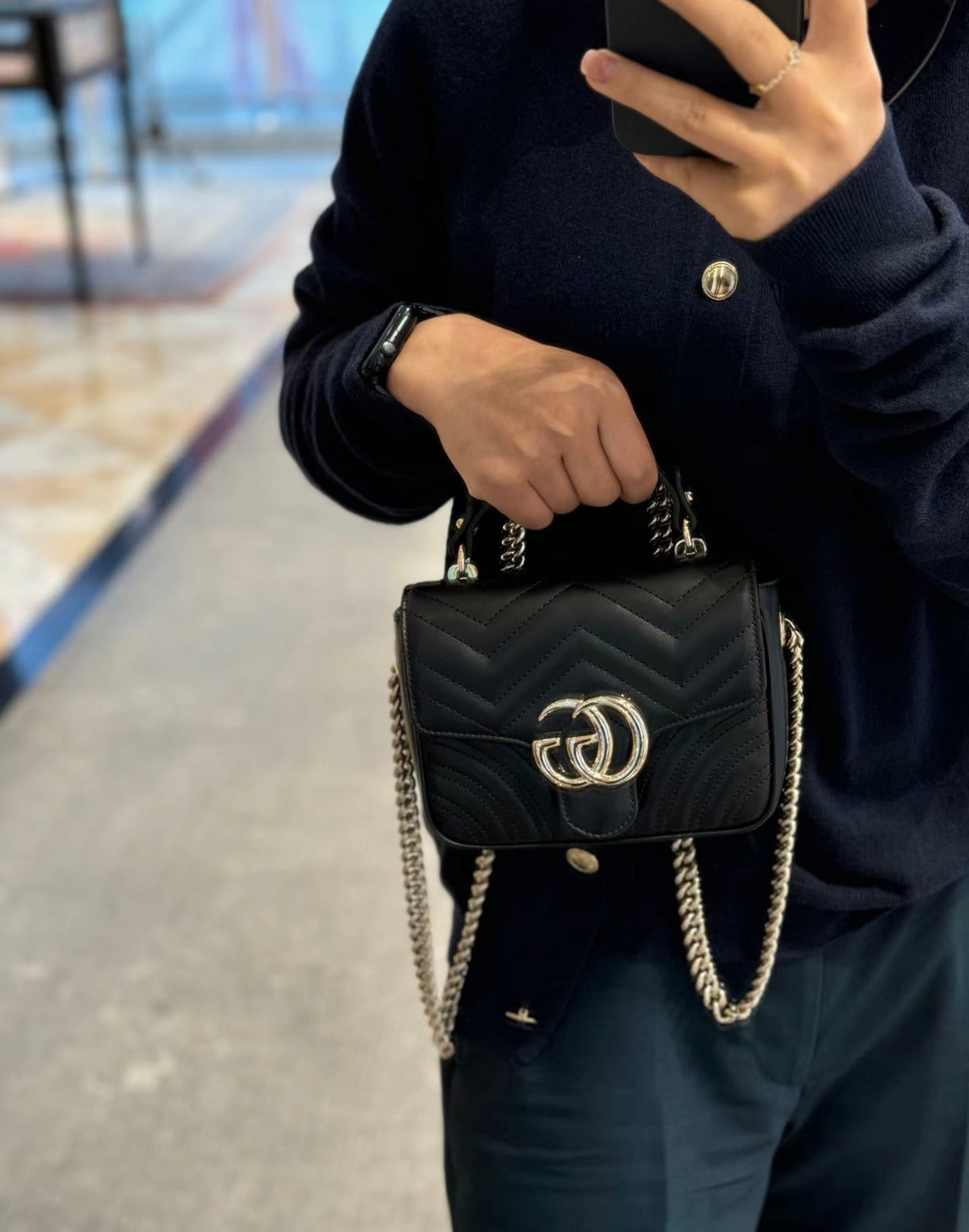 Gucci GG Marmont Mini Top Handle Bag – 811238
