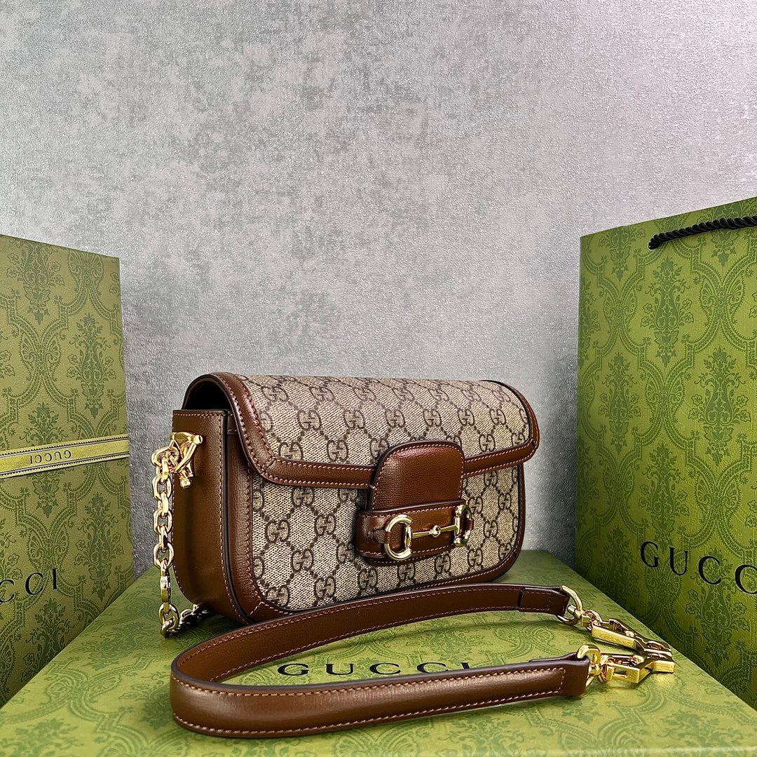 Gucci 1955 Horsebit Baguette Bag – 735178