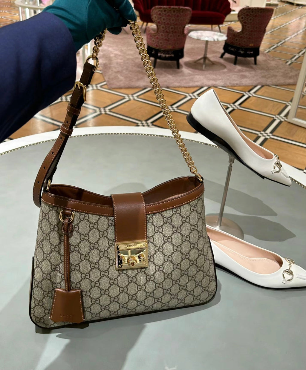 Gucci Padlock Shoulder Bag – 795113