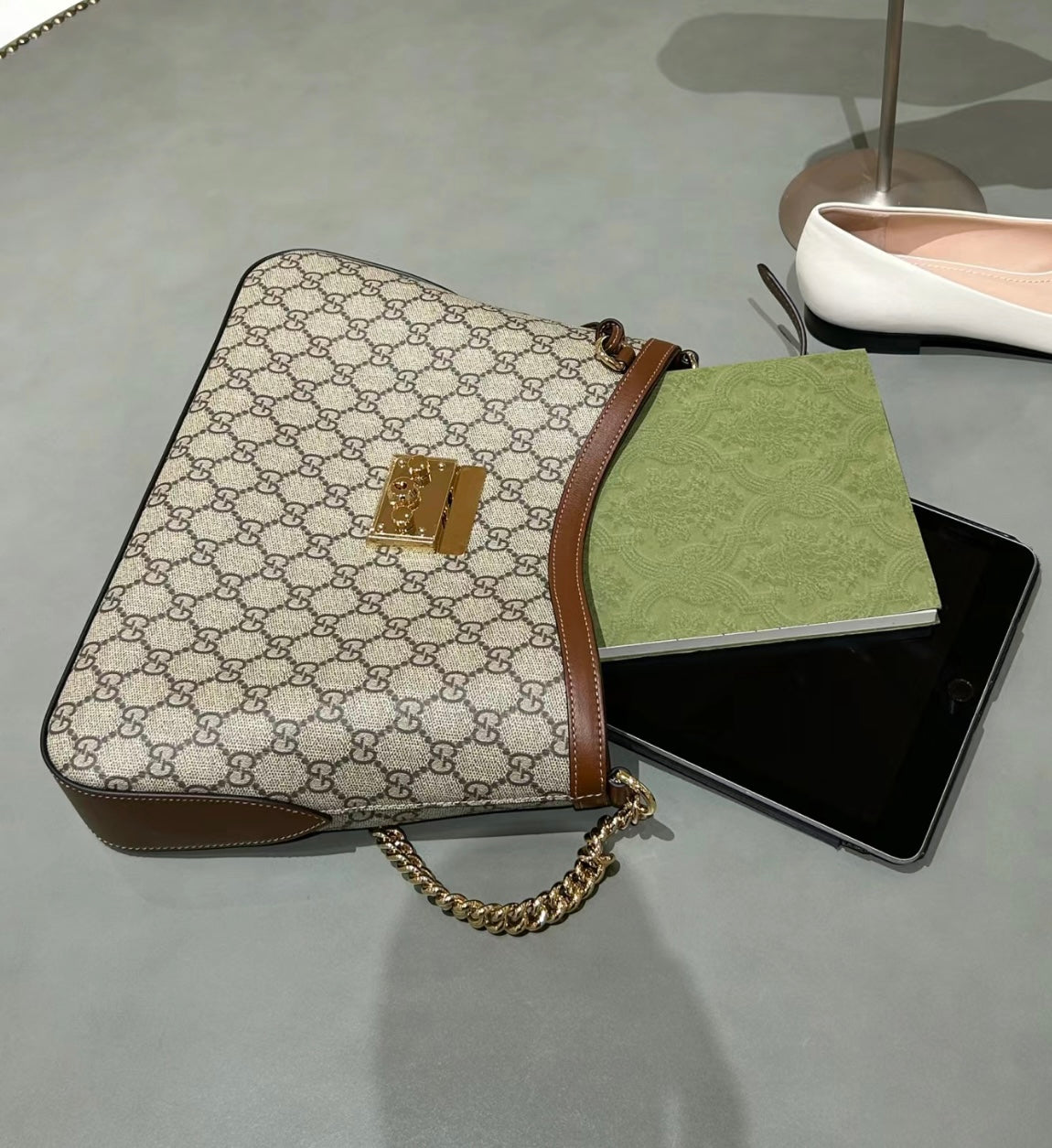 Gucci Padlock Shoulder Bag – 795113